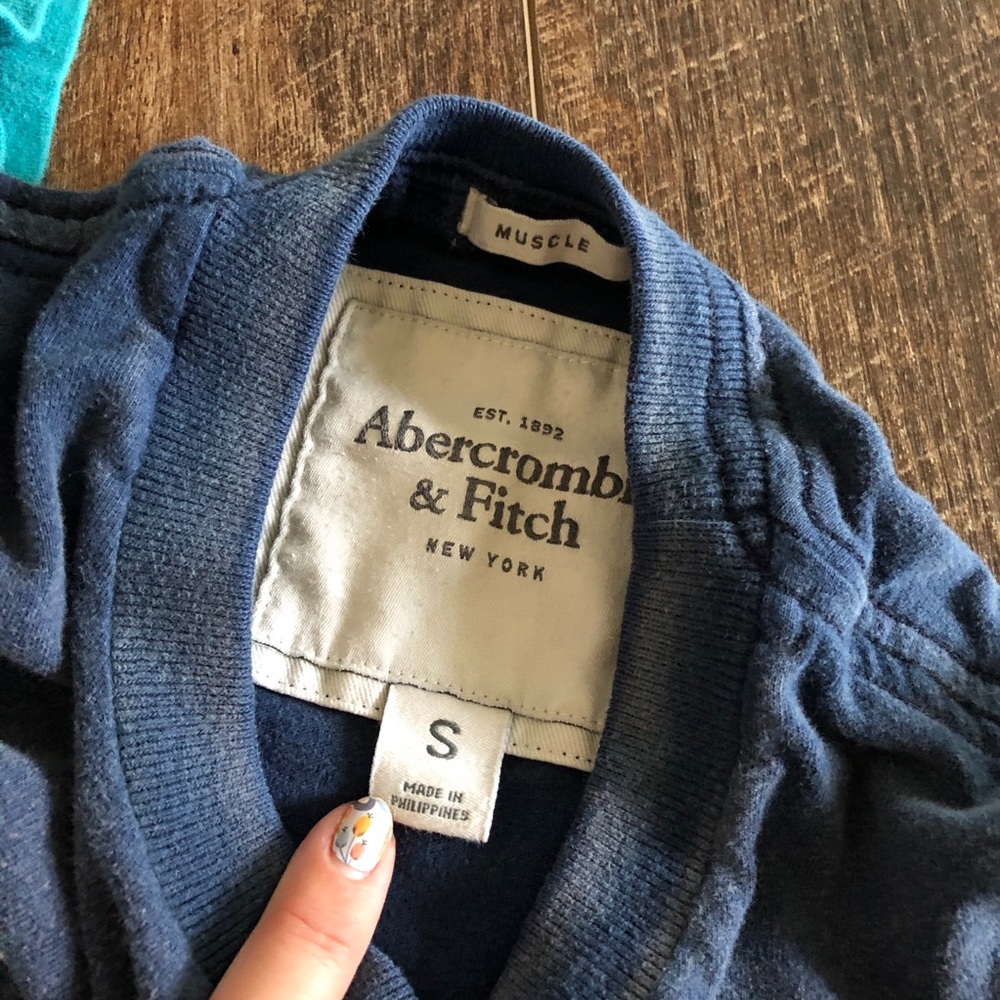 Classic T-Shirt Bundle - Picture 5 of 5